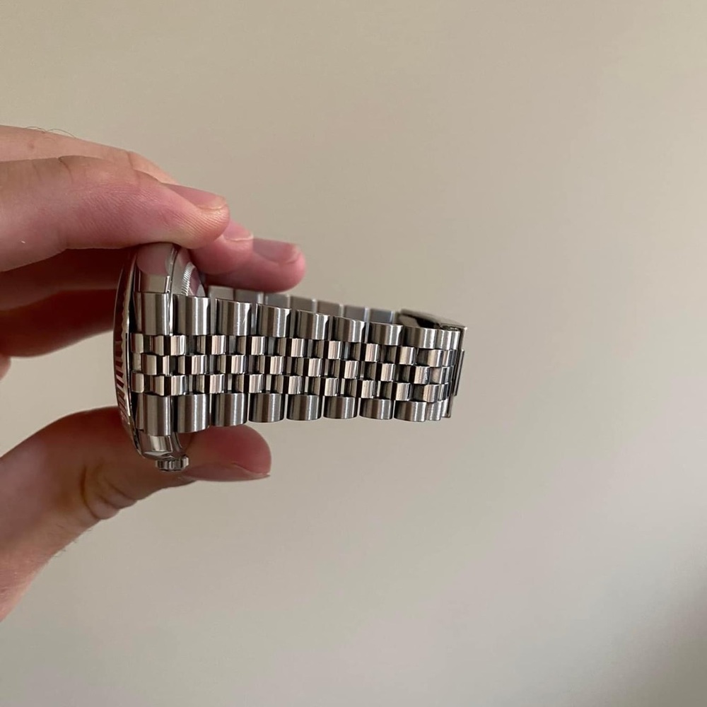 Rolex - Picture 2 of 4